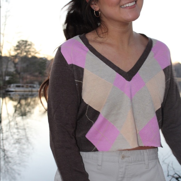 Plaid Cropped Sweater - Picture 6 of 6